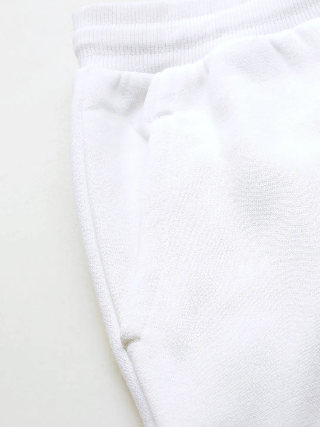 Alcis Men Solid Regular Fit Joggers