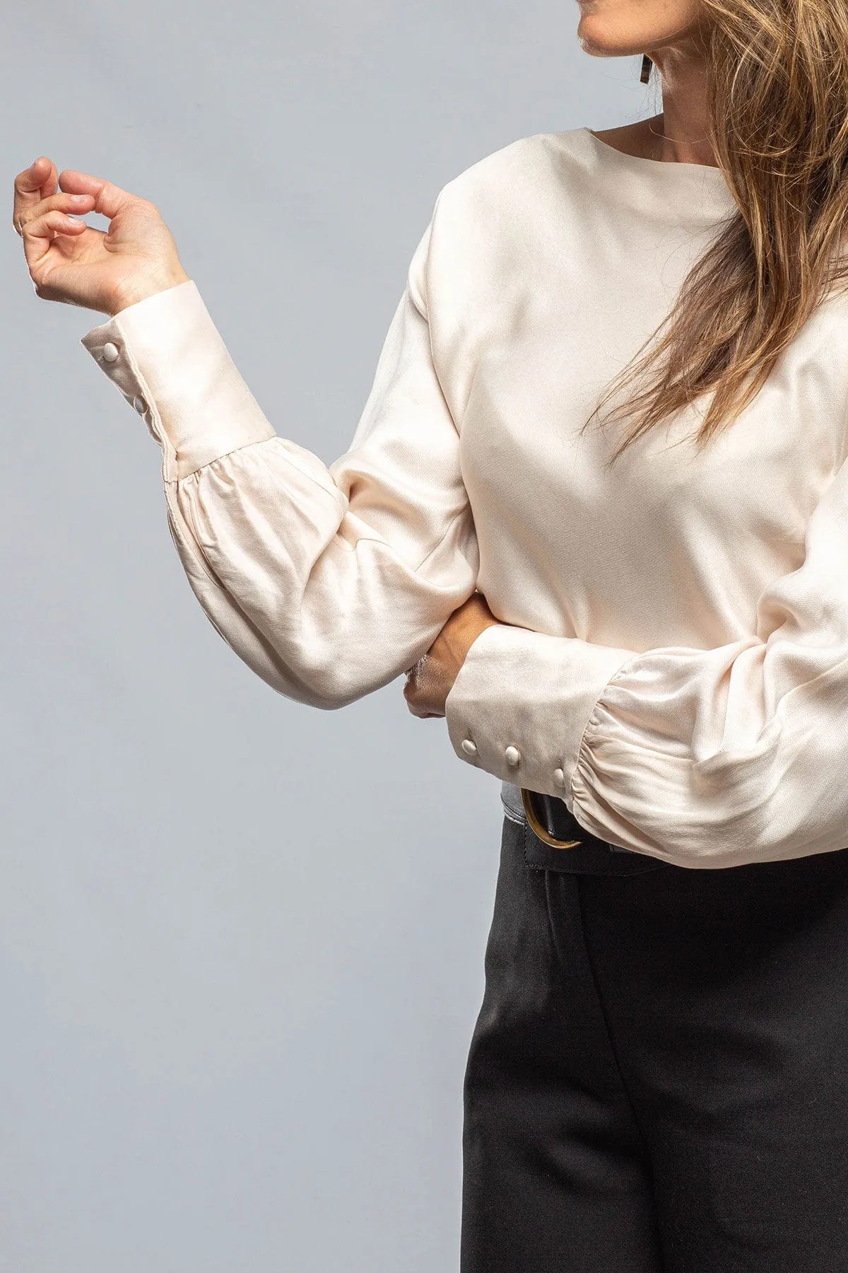 Boatneck Blouse, Cupro, In Cream