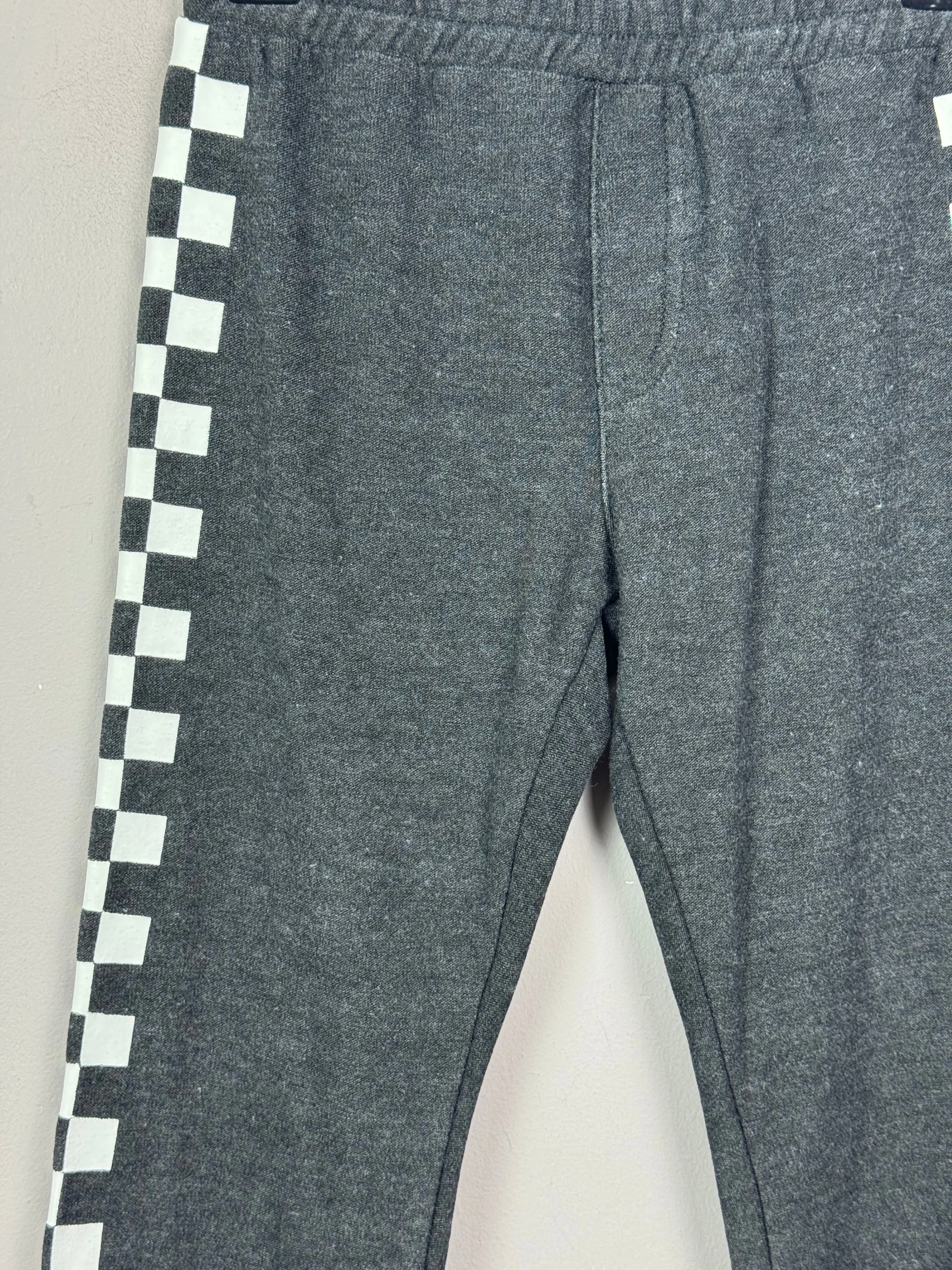 Chaser Checkerboard joggers 6y