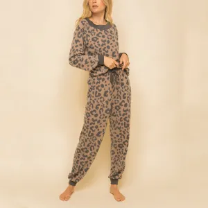 Leo Vibes Sweats