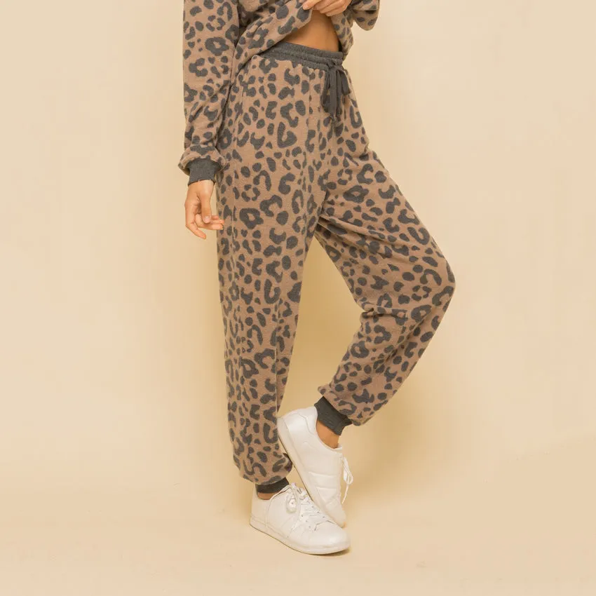 Leo Vibes Sweats