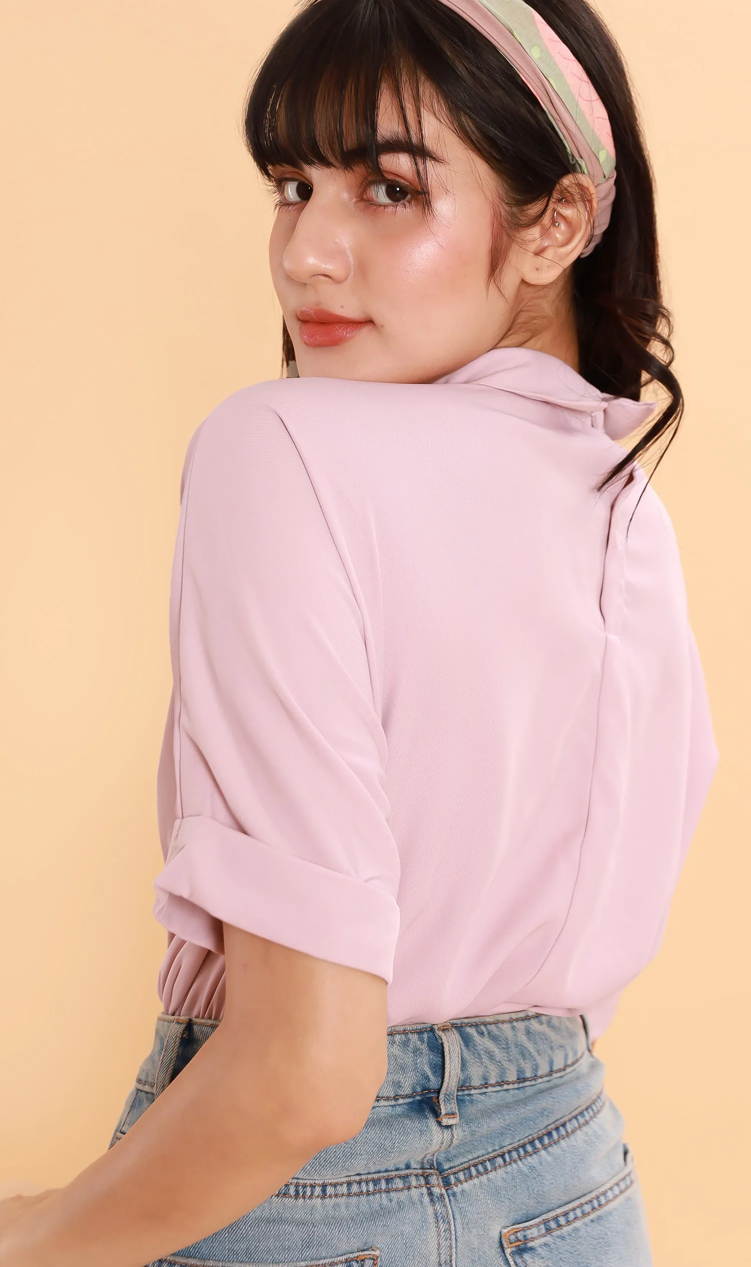 LIVIA Buttoned Mock-Neck Top (Taffy)