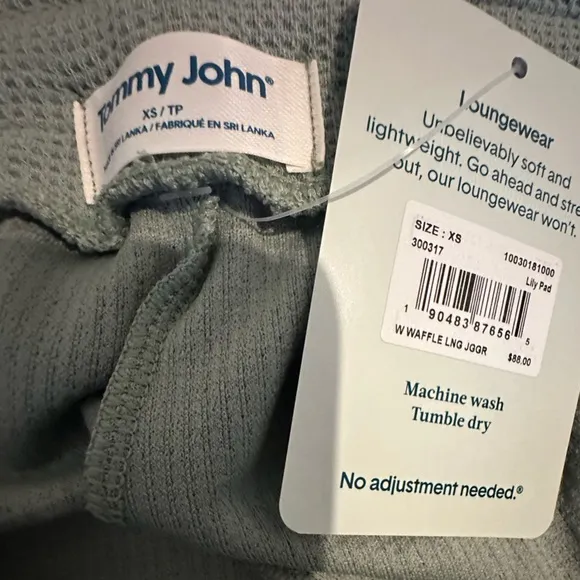 NWT! TOMMY JOHN WAFFLE KNIT JOGGERS