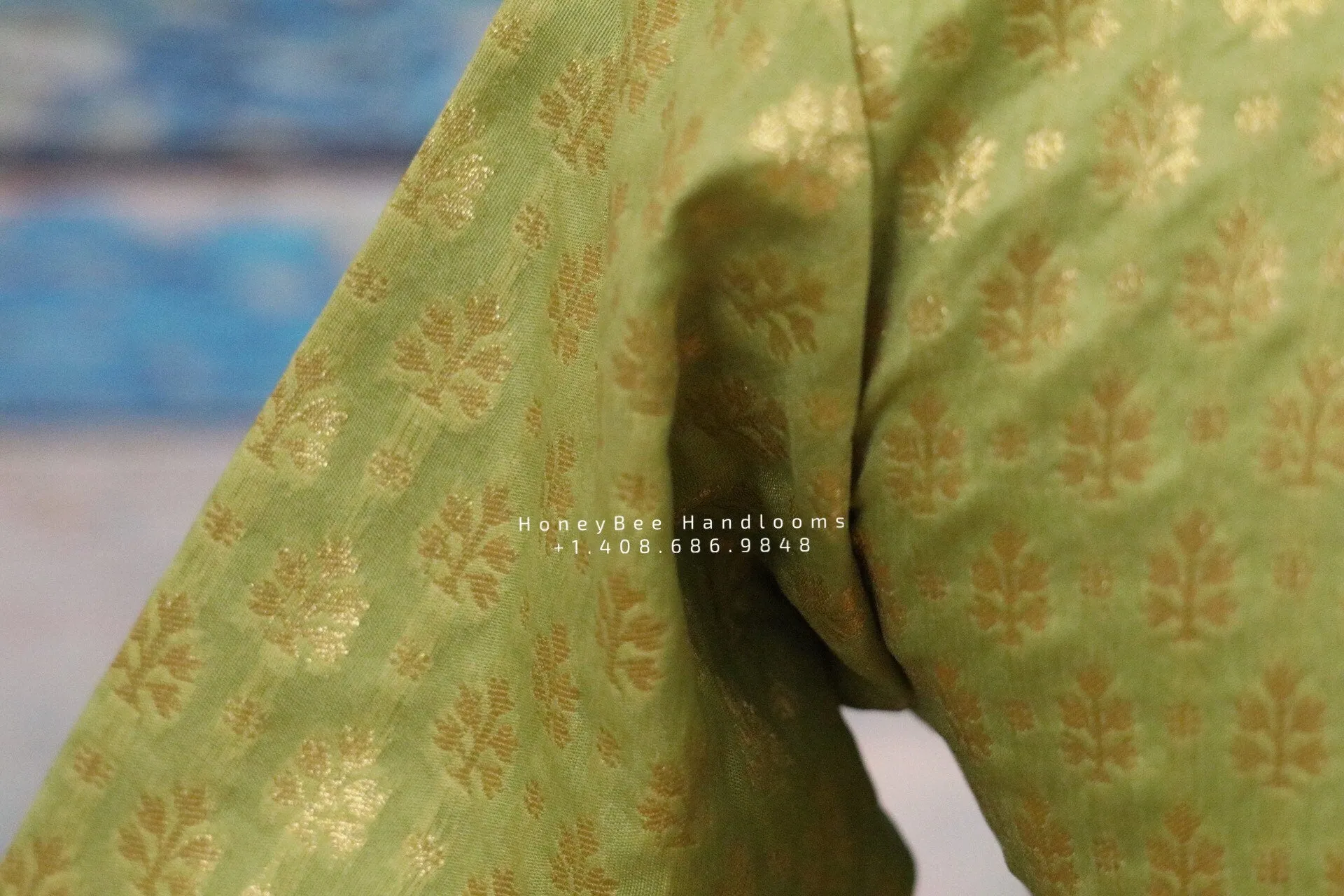 Pure Benaras blouse ,brocade blouse,green banaras blouse,pot neck blouse,saree stitched blouse,fancy saree blouse,ready to wear saree blouse