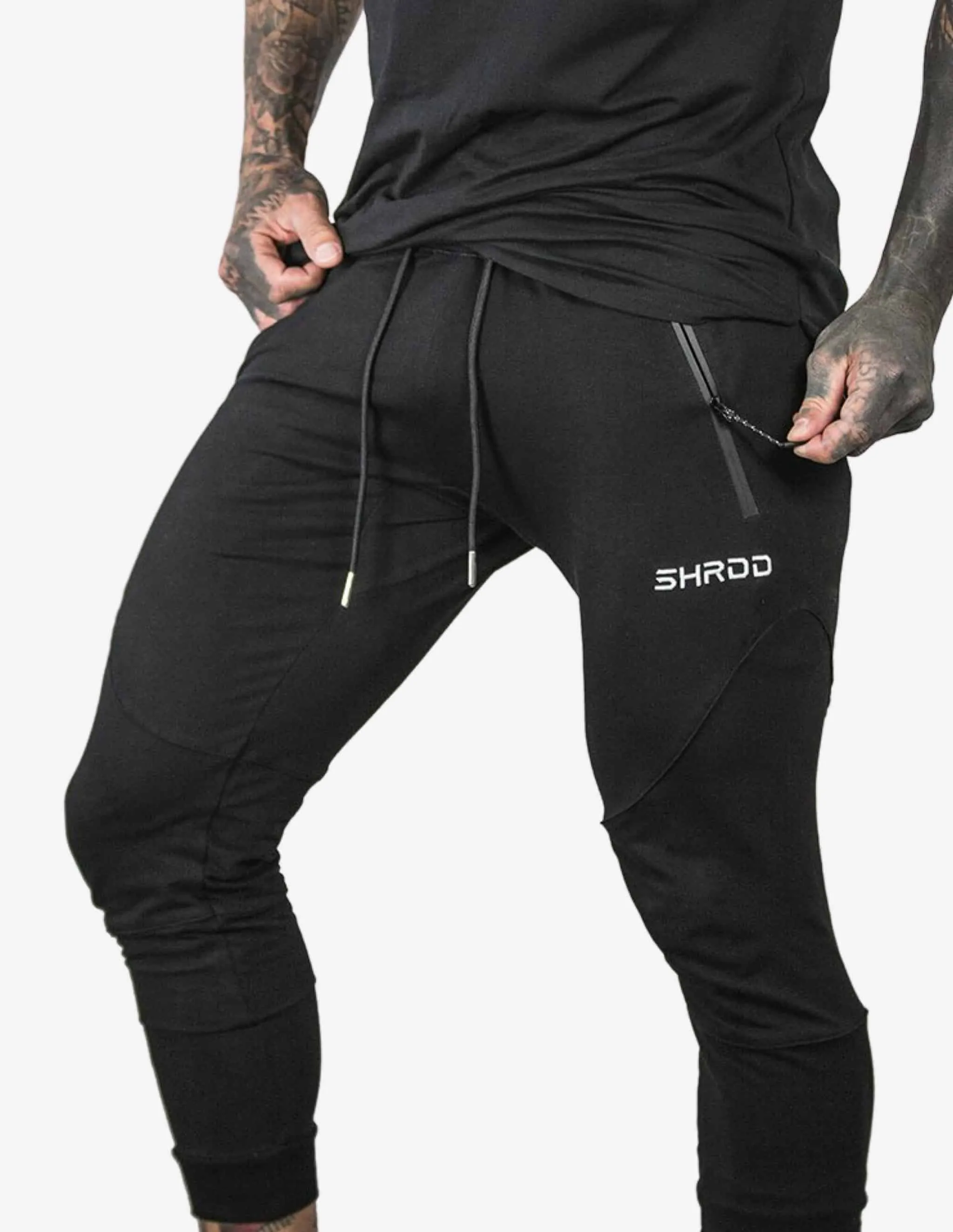 SHRDD Tapered joggers -Black/White