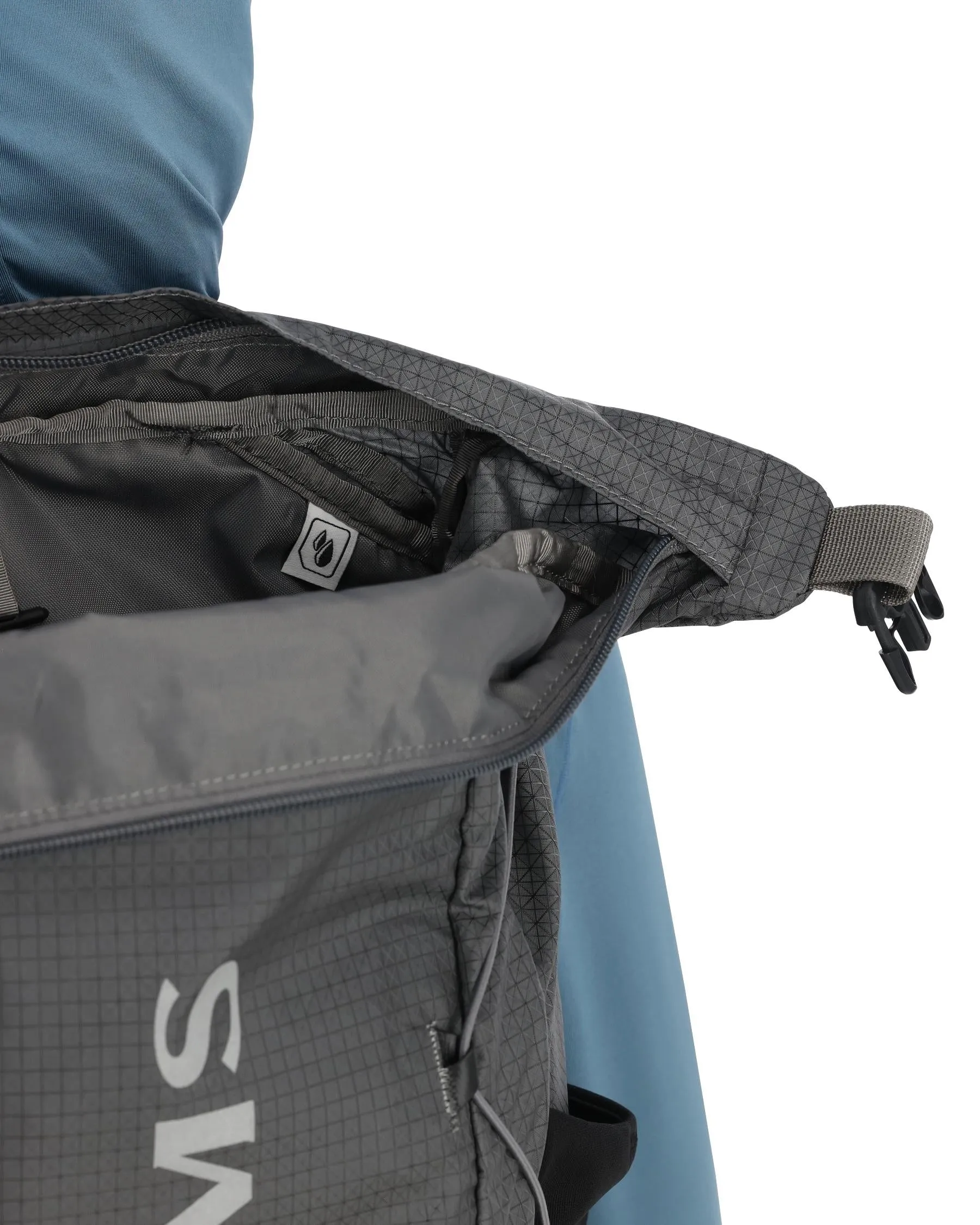 Simms Flyweight Vest Pack