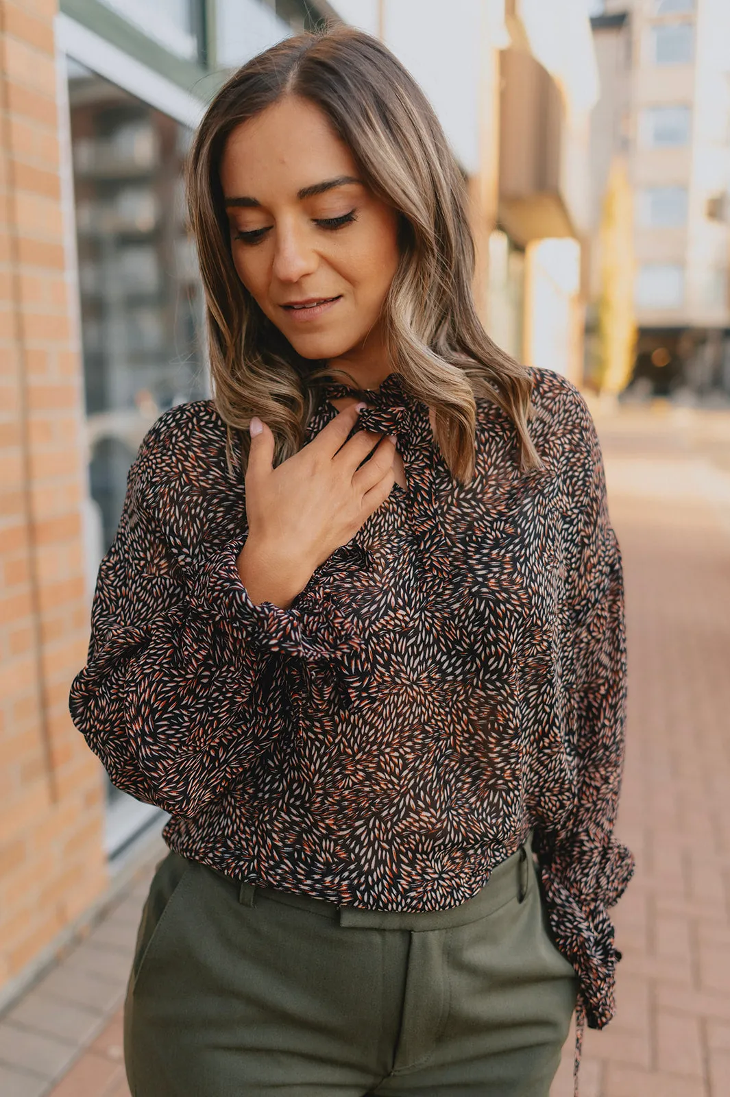 The Penla Blouse - Black