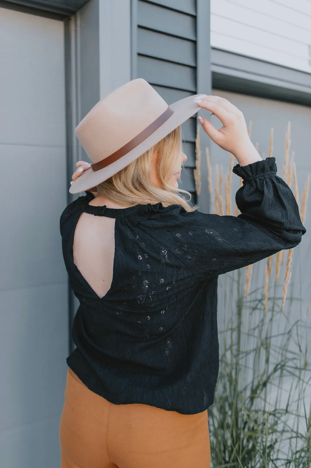 The Serenity Blouse - Black