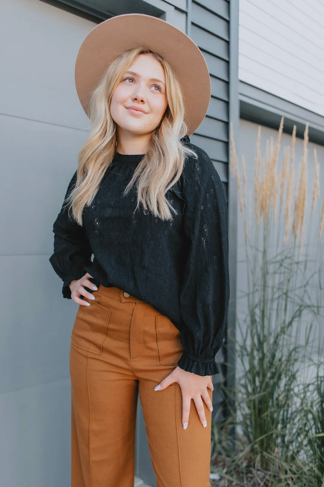 The Serenity Blouse - Black
