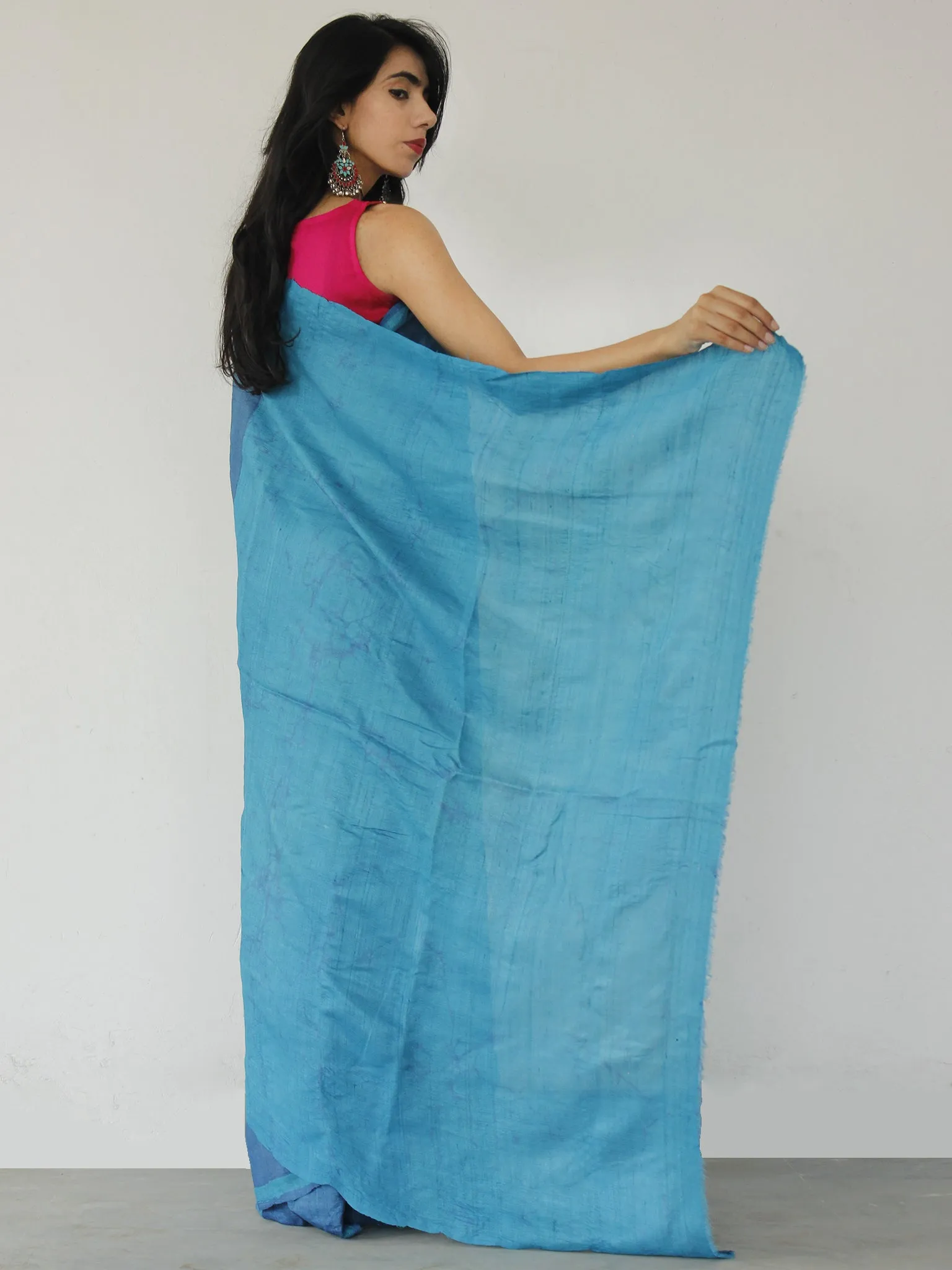 Tussar Handloom Silk Hand Painted Saree in Metallic Blue - S031702533