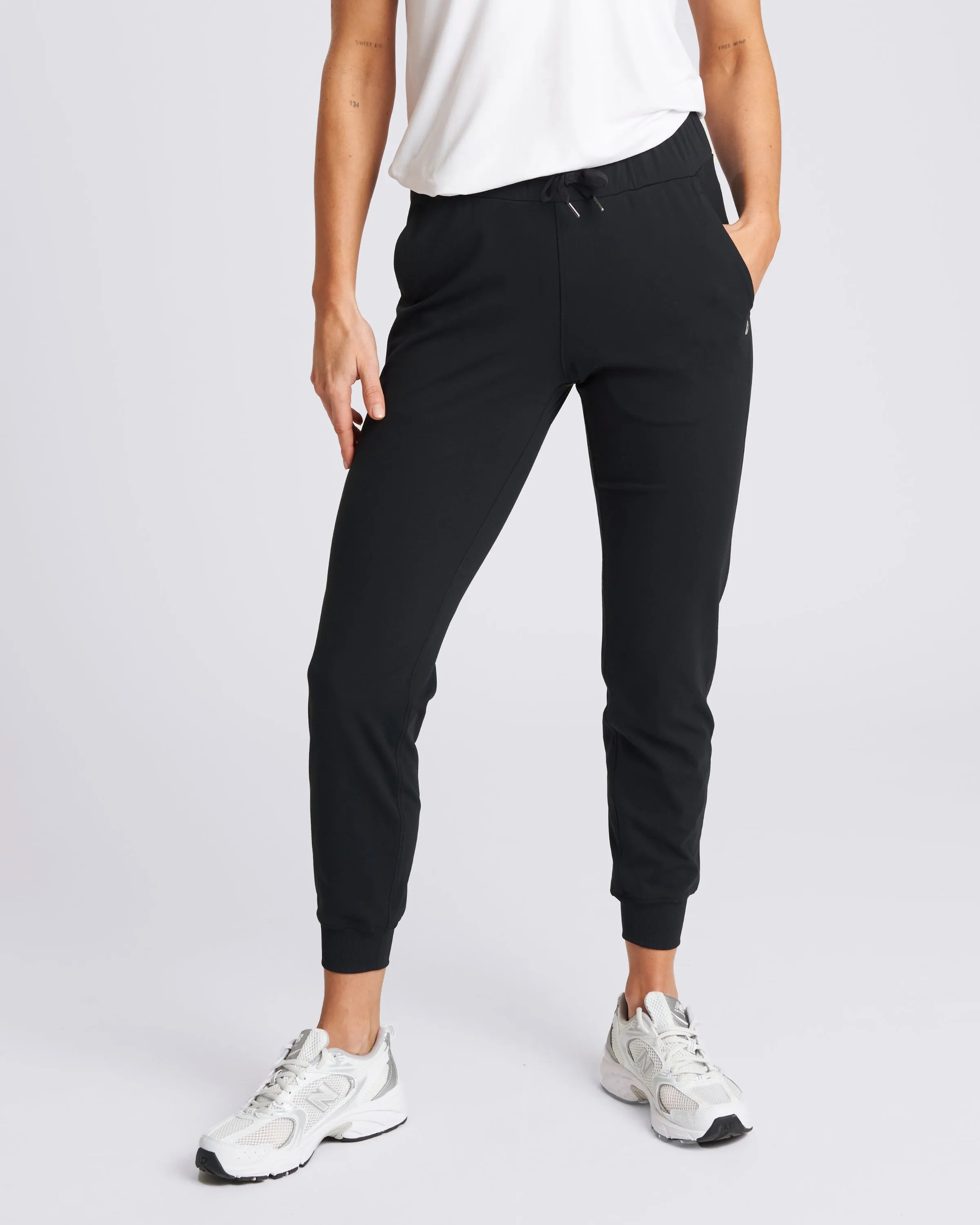 UrbanOne Lightweight Joggers Black