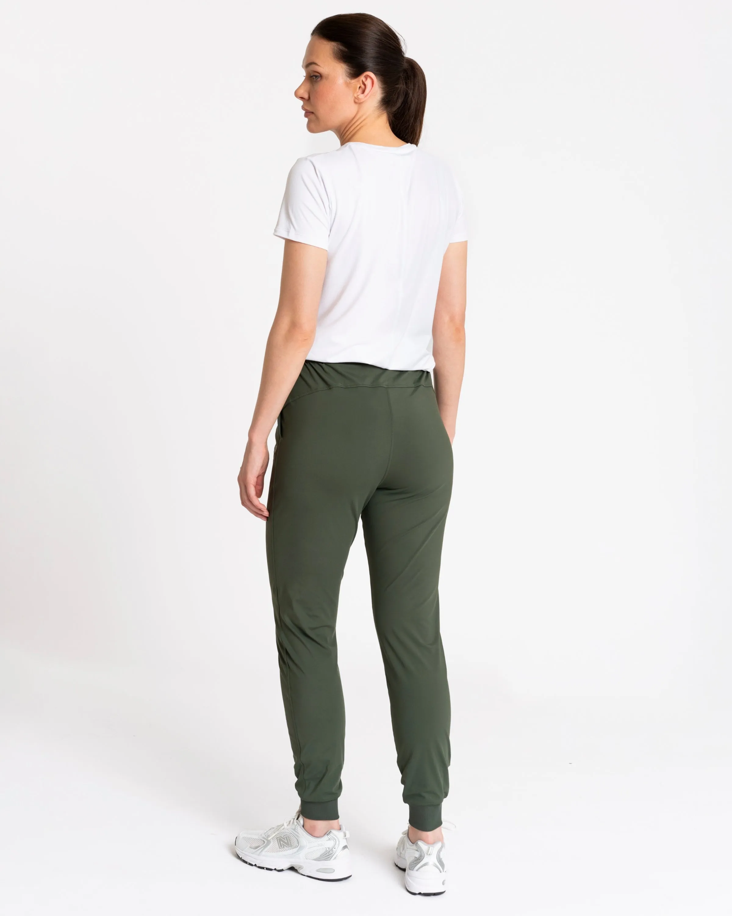 UrbanOne Lightweight Joggers Climbing Ivy