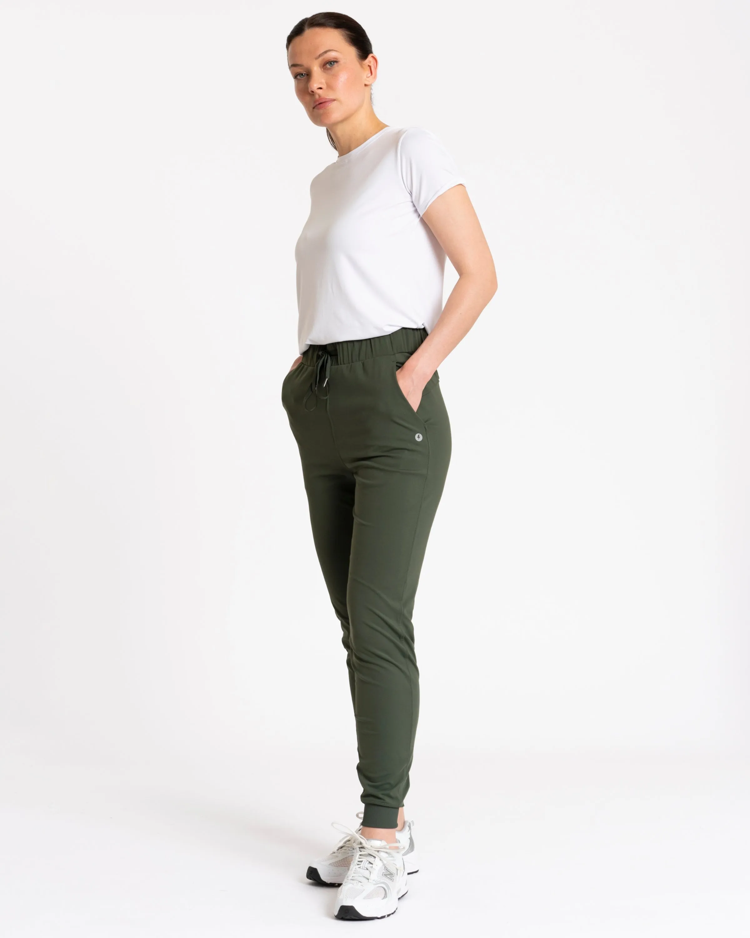 UrbanOne Lightweight Joggers Climbing Ivy