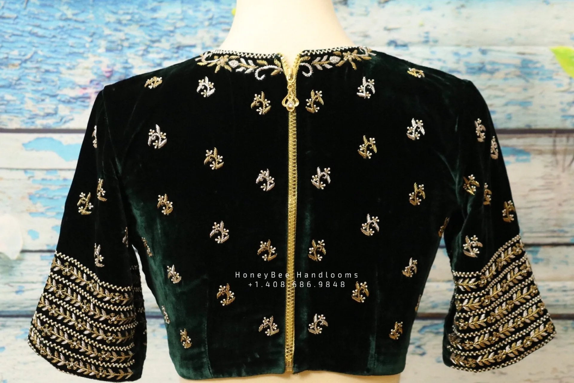 Velvet blouse indian,Latest indian blouse designs,saree blouse designs indian,saree stitched blouse,south indian blouse,designer blouse
