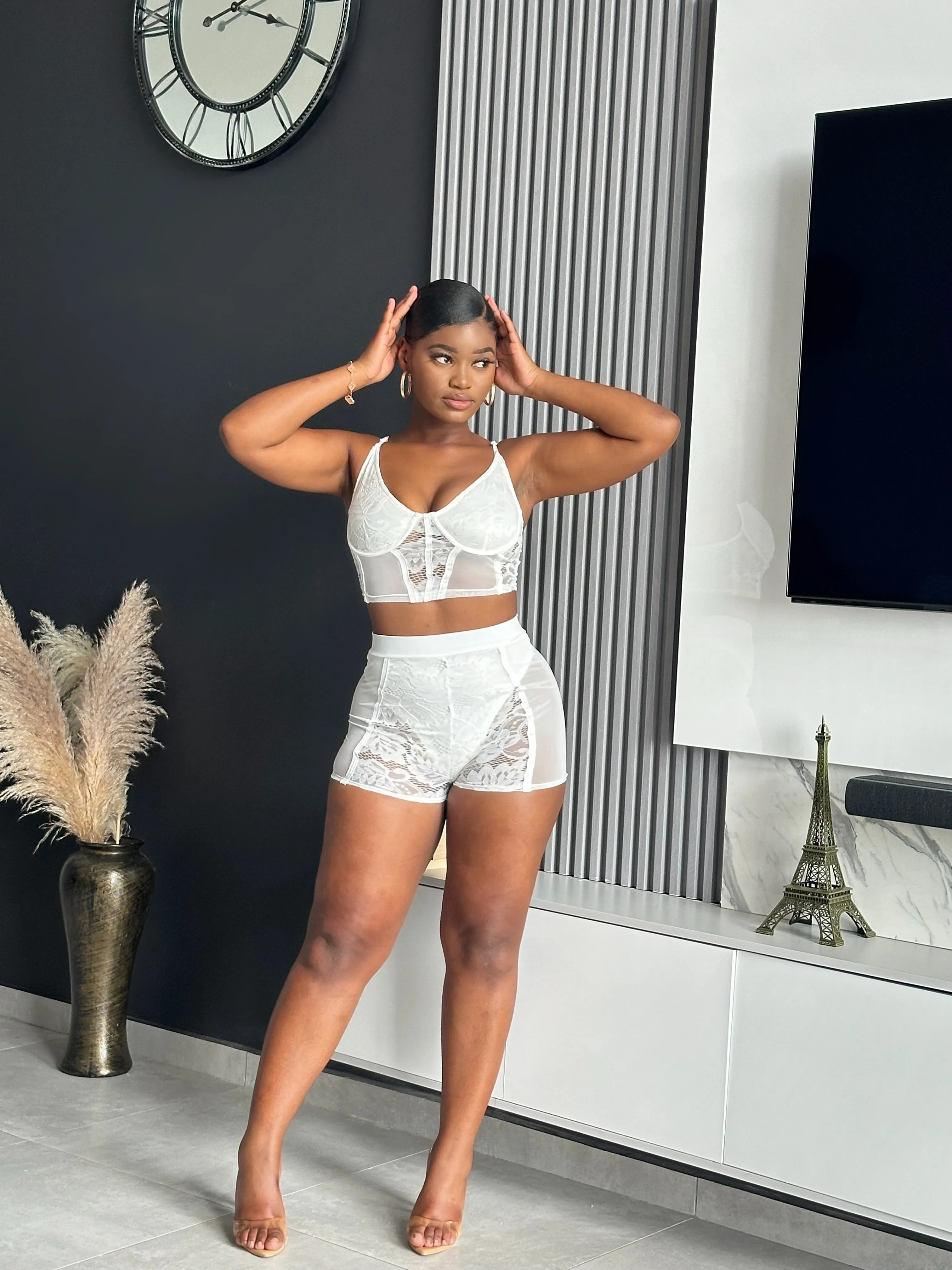 Zasio Lace Short Set