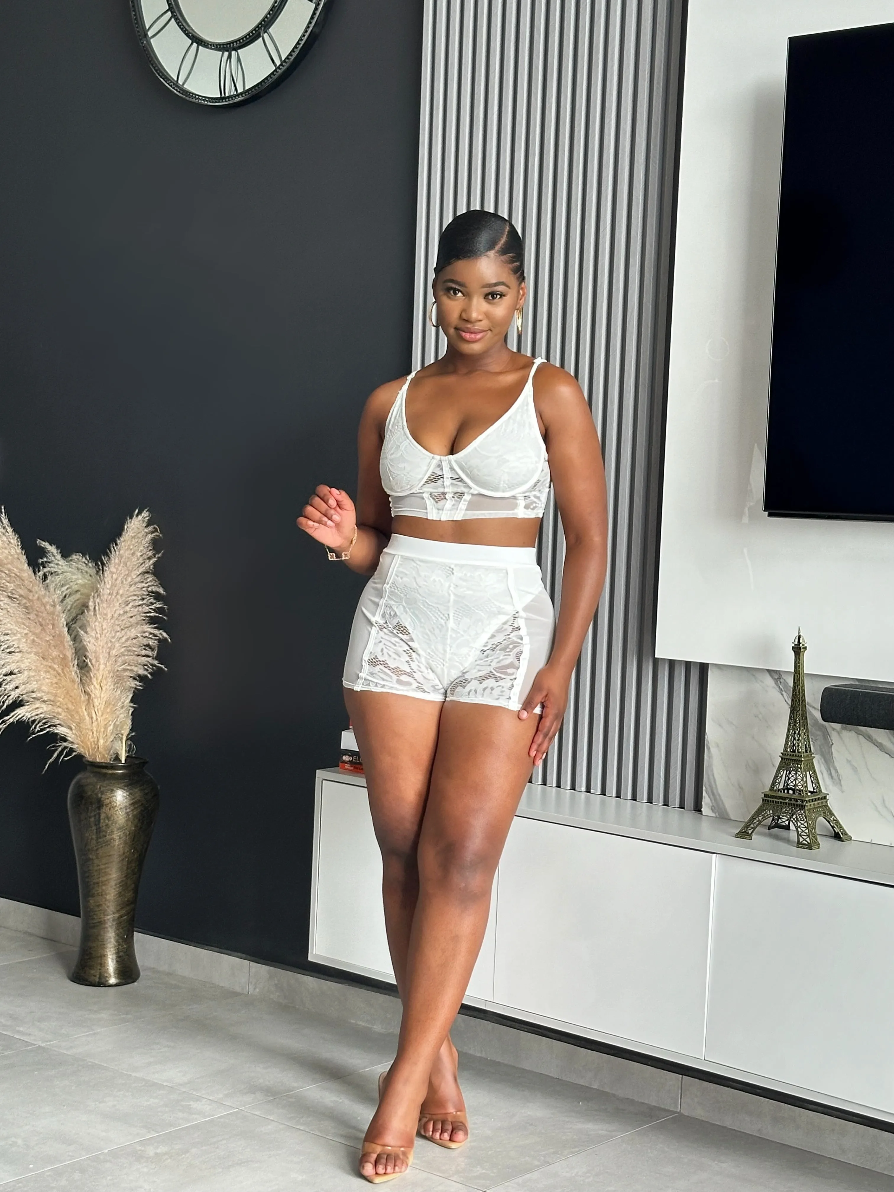 Zasio Lace Short Set